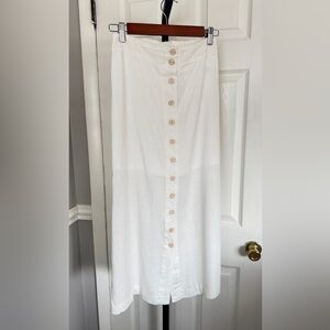 The Workshop White Button-Front Maxi Skirt with Wood-Tone Buttons size small